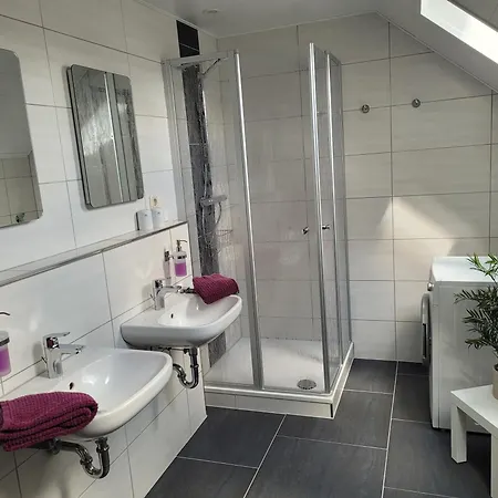 Appartement Zum Duetetal Dg 2 *